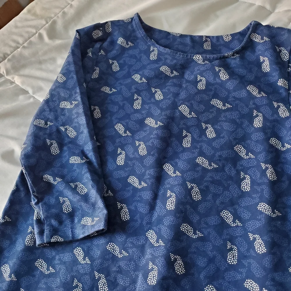 Girls/Youth Vinyard Vines dress. Size large 14. Blue whale print. Like‎ new.